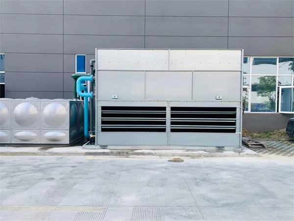 使用閉式冷卻塔比開式冷卻塔更節(jié)能和節(jié)省費(fèi)用嗎？